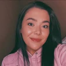 Sierra Robbins's Instagram, Twitter & Facebook