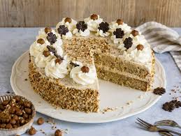 Nuss Sahne Torte Besser Als Vom Konditor Die Besten Backrezepte Mit Gelinggarantie Rezept In 2020 Kuchen Und Torten Kuchen Und Torten Rezepte Nuss Sahne Torte