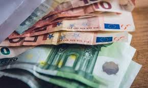 723 εκατομμυρίων για τα αναδρομικά των επικουρικών και. Eisai Klhronomos Synta3ioyxoy Poy Dikaioyntan Anadromika Des Pws 8a Pareis Ews Kai 5 000 Eyrw Fpress Gr