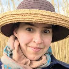 Sarah Bringhurst Familia (@TheLyralen)