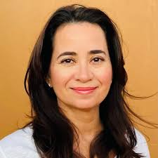 Performing a Performance Lecture — Art & Market