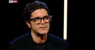 Check spelling or type a new query. Samuele Bersani Si Racconta A Sky Tg24 Quella Volta In Cui Lucio Dalla Mi Fece Un Complimento Io Non Lo Ascoltai E Cambiai Tutto Il Fatto Quotidiano
