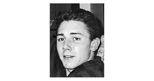 Kent Stuart Obituary (2009)