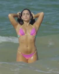 gui gomes on X: Catherine Bascoy saindo do mar. 🔥 exnamtv  DeFeriasComOEx t.coV4VpgVUR0Q  X