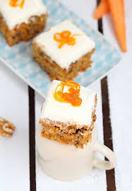 Delices D Orient Gateau Moelleux Aux Carottes Noix Et Raisins Secs Gateau Moelleux Raisins Secs Gateaux Et Desserts