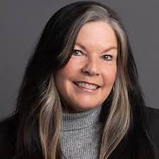 Mindy Parrish's Instagram, Twitter & Facebook