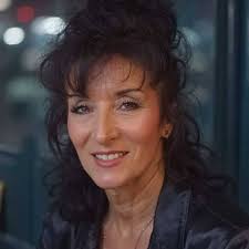 Honestly can not believe what I just seen! A van pulls up two cars in front  of me opens it's van door and throws out a gorgeous little brown Yorkshire  Terrier into