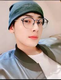 ONE DAY you will thank yourself for never giving up.🤍🫶 Chanight! ✨ -Noona  #CHAEUNWOO #차은우 #ASTRO #아스트로 #qoutestoliveby