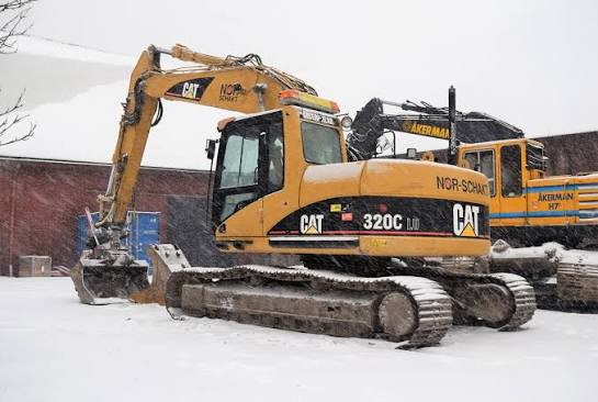 Caterpillar 320C-LU Excavator