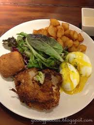 Eat Your Heart Out Nutmeg Bangsar Village Ii Kuala Lumpur Fried Breakfast Food Eat
