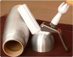 Siphon Prise En Main Et Astuces Pour Bien S En Servir Chefnini Siphon Cuisine Recette Siphon Trucs Et Astuces Cuisine