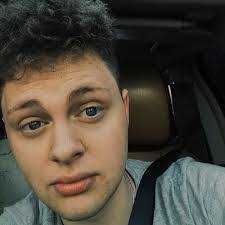 Louis Granato's Instagram, Twitter & Facebook