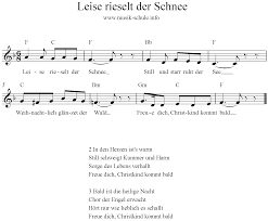 Oh tannenbaum, oh tannenbaum, dein kleid will mich was lehren: Leise Rieselt Der Schnee