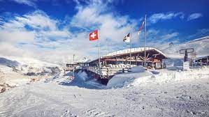 Mit der parsennbahn aufs weissfluhjoch. Berghostel Rinerhorn In Davos Gunstige Angebote Bewertung