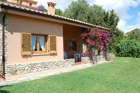 Wenn sardinien, dann sardegna gmbh! Sudsardinien Ferienhaus Mit Schonem Garten Nah Am Strand 80 Meter Von Costa Rei