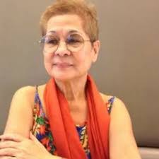 Lydia Painter's Instagram, Twitter & Facebook