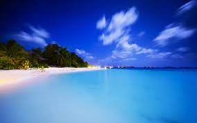 10 iles paradisiaques qui vont vous donner des envies d'évasion, d'exotisme et de tranquillité ensoleillée. Image Ile Paradisiaque Fond Ecran Plage Ile Paradisiaque La Plage La Nuit