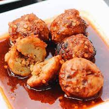 Bakso ini memiliki bentuk unik karena tak bundar seperti bakso pada umumnya. Bakso Bakar Ss Bakso Bakar Mercon Sambalado Hanya Facebook