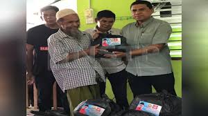 Semakan status bantuan musim tengkujuh (bmt) 2021 online Penoreh Getah Terima Bantuan