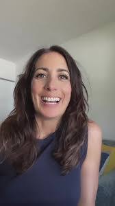 Carrie Russo's Instagram, Twitter & Facebook