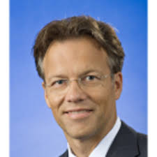 Deutsche bank vous offre rendement, expertise et davantage de choix pour votre argent au quotidien, votre épargne et vos. Mark Junak Zielgruppenmanagement Familienunternehmen Deutsche Bank Pgk Ag Xing