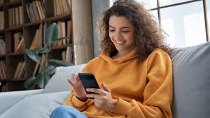 Bumble's creators wanted to break the pattern of men sending frivolous or inappropriate messages to female users. 2021 Write To Tinder This Is How You Get Answers