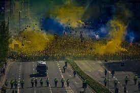 Brøndby spillede på udebane, men kom stærkt fra start i kampen, hvor de spillede sig til et hav af chancer og særligt angrebsduoen nanna christiansen og agnete. Pokalfinale Brondby If Silkeborg If 10 Maj 2018 I Telia Parken