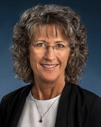 Pamela Homan's Instagram, Twitter & Facebook