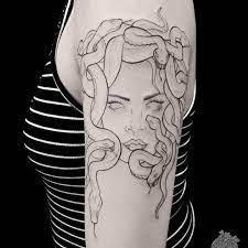 Minimalist Tattoo Placement Minimalisttattoos Medusa Tattoo Tattoos Inspirational Tattoos