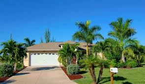 Browse waterfront homes currently on the market in cape coral fl matching waterfront. Haus Kaufen In Cape Coral Am Frischwasserkanal