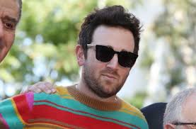 Who is Harry Styles' manager Jeff Azoff?