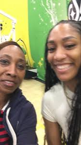 Celebrate Women's History Month Hilliard Solutions joins the nation in  commemorating Women's History Month in March. We celebrate the many  contributions of women in the field of Athlete Development, supporters and  sponsors