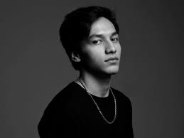Biodata Jefri Nichol Profil Biografi Fakta Unik Karier Foto