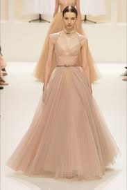 Abiti fiori dior, abiti da sera dior, abiti rosa dior, abiti gialli dior, abiti christian dior. Ø¬ÙˆÙ‡Ø±ÙŠØ§ ÙˆØµÙ ÙÙ‚Ø¯Øª Ø§Ù„Ù‚Ù„Ø¨ Abiti Da Sposa Dior 2019 Dsvdedommel Com