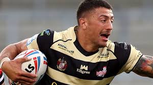 He played as a hooker, and is a rugby presenter and pundit for bbc sport, talksport and love sport radio. Anthony Gelling Rugby Player Cleared Of Assaulting Partner Bbc News