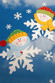 Schneeflocken Am Winterhimmel Mit Anleitung Im Kreativ Blog Weihnachtszeit Basteln Basteln Weihnachten Basteln Mit Kindern Winter
