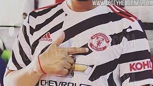 2020 payroll table, including breakdowns of salaries, bonuses, incentives, weekly wages, and more. Premier League Filtran El Uniforme Cebra Del Manchester United Entra En El Ranking De Camisetas Mas Feas Marca Com