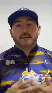 Kayaker Golden Elite