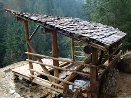 These geothermal pools are on a hillside deep in the forest overlooking the north umpqua river. Umpqua Hot Springs Ultimate Hot Springs Guide