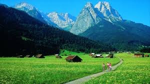 | towns/villages at the ski resort (distance from town center): Garmisch Partenkirchen Hotels Compare And Book Now Expedia