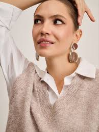 Desiree Damen Ärmellos Pullover mit V-Ausschnitt Beige 79.43556-ms