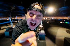 Aloha & Mahalo!!!🖤⚠️ Let's welcome our new members: Mike DeFlice, Ramòn  Vera, Le Hoang Anh, Severine Badin, Kelly Newell, Metallica James , Tira  Tiz Kake, Nathan Gillespie, Dom Murray, Darin Bodkins, William