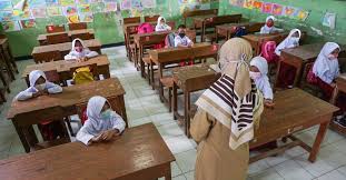 Ramai ibu bapa dan penjaga pelajar yang masih tidak tahu bagaimana menyemak kedudukan dalam kelas (kdk) anak mereka. Contoh Pengamalan Pancasila Sila Ke 4 Di Lingkungan Sekolah Kelas Tirto Id