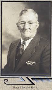 Pearl Ewing's Instagram, Twitter & Facebook