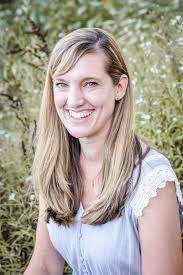 Melissa Gehring's Instagram, Twitter & Facebook