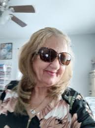 Amigos por el mundo 😊 (Para personas de tercera edad)