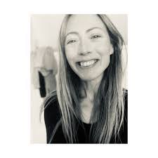 Nikki Owen's Instagram, Twitter & Facebook