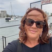 100+ "Gosney" profiles