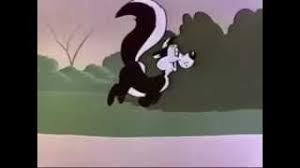 Le carte di guardia, o risguardi, o sguardie, sono le carte di apertura e chiusura del libro vero e proprio, che collegano materialmente il corpo del libro alla coperta o legatura. Pepe Le Pew Scentimental Romeo Clip The Funniest Cartoon One Word Line Youtube