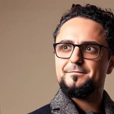 Dragos Badea (@bedeabza)